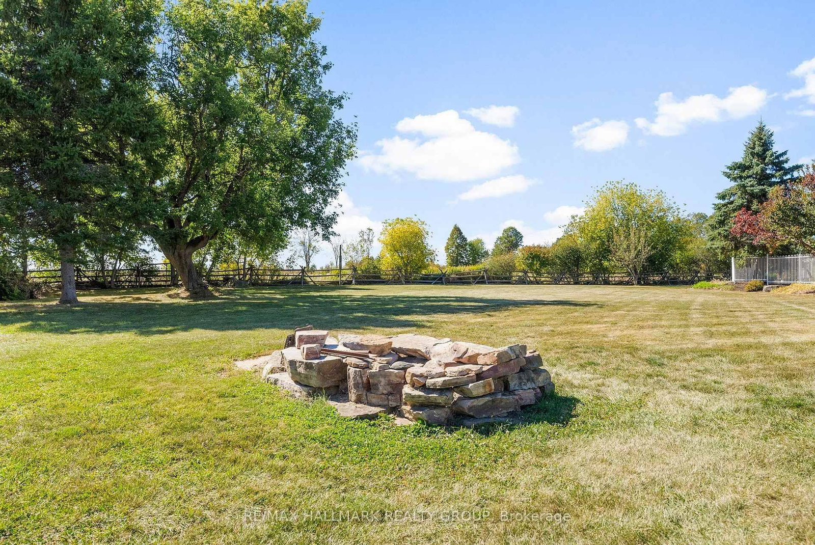 2185 Old Second Line Road • Ottawa, ON photo 49