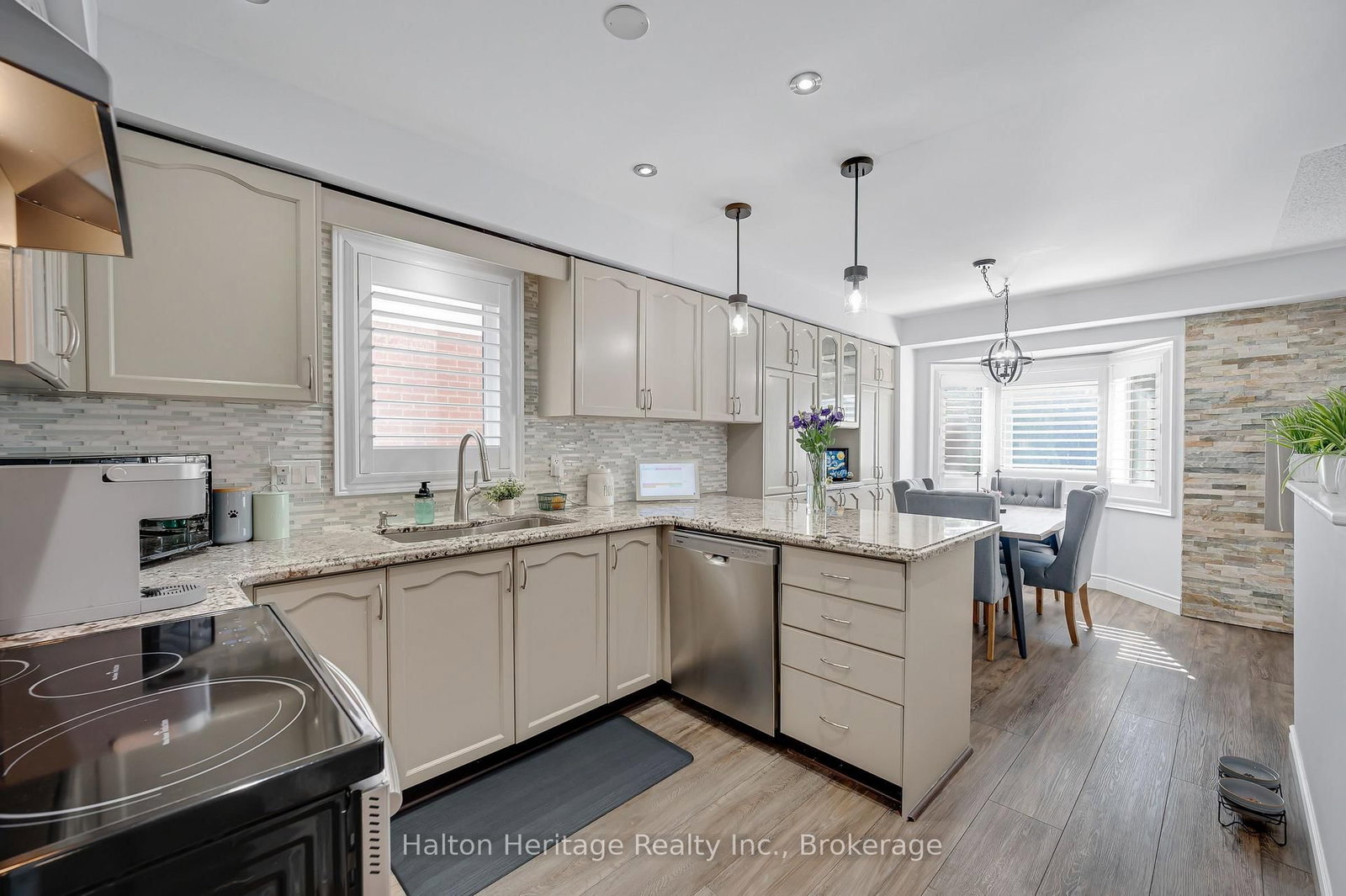 24 Segwun Road • Hamilton, ON photo 16