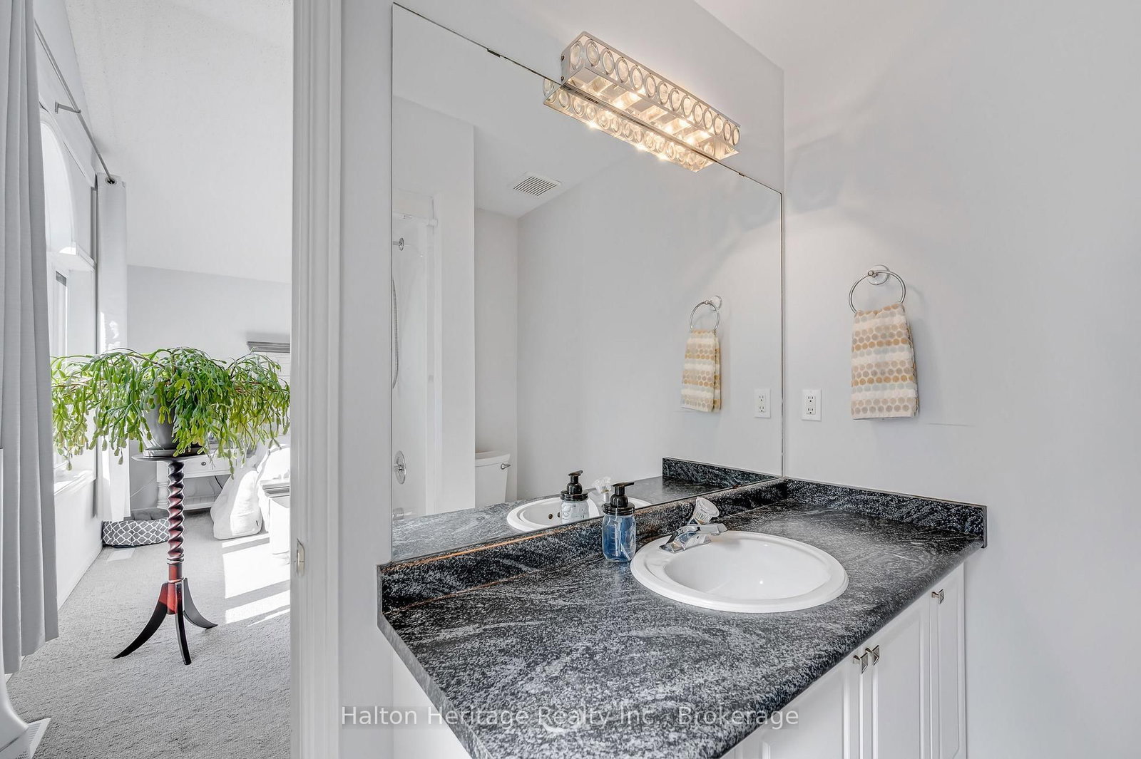 24 Segwun Road • Hamilton, ON photo 23