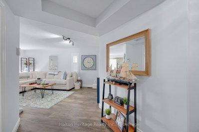 24 Segwun Road • Hamilton, ON photo 5