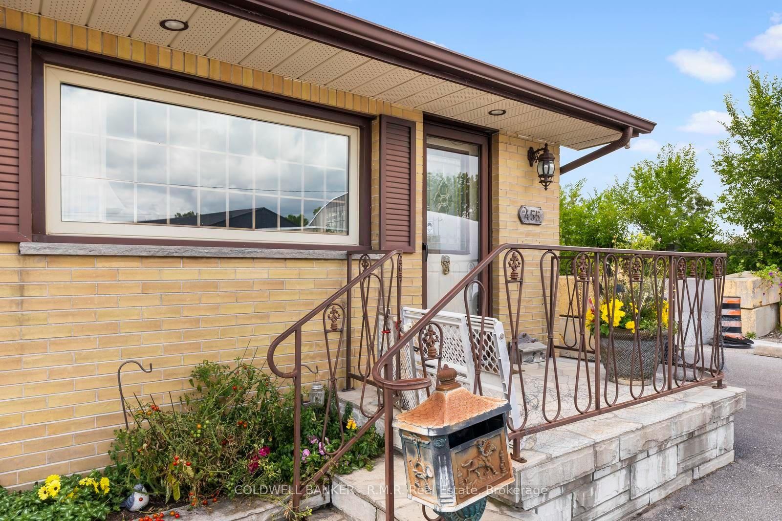 455 Campbell Street • Cobourg, ON photo 4
