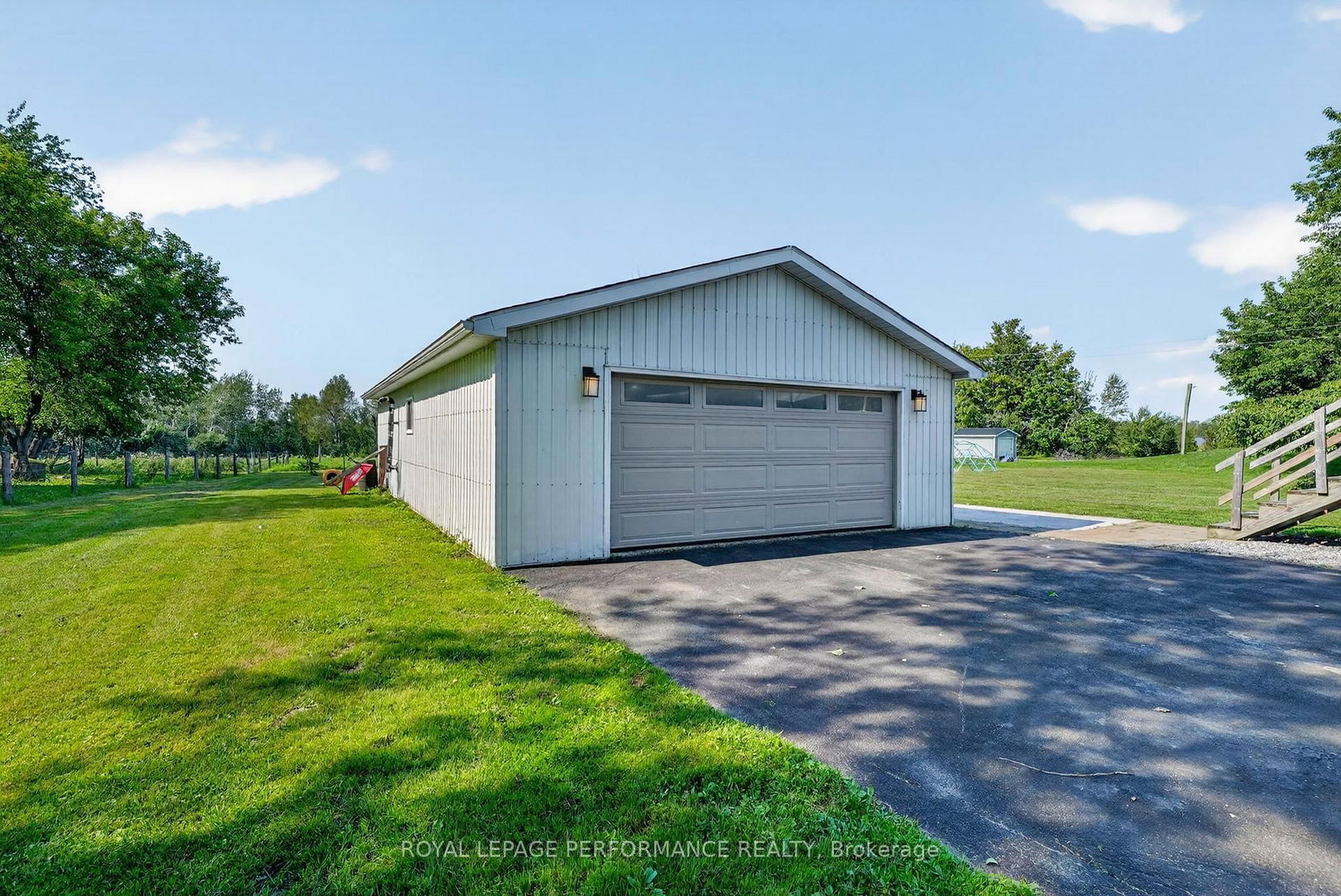 16217 Northfield Road • South Stormont, ON photo 36