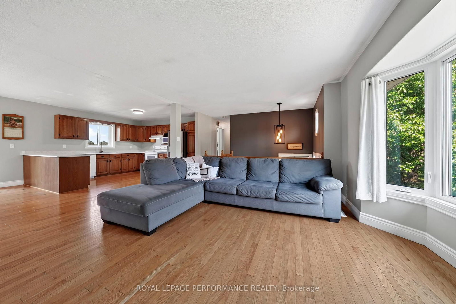 16217 Northfield Road • South Stormont, ON photo 9