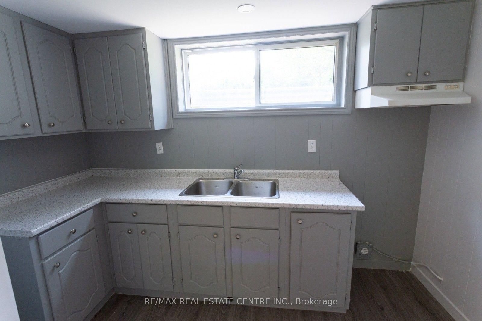 391 Tamarack Drive • Waterloo, ON photo 12