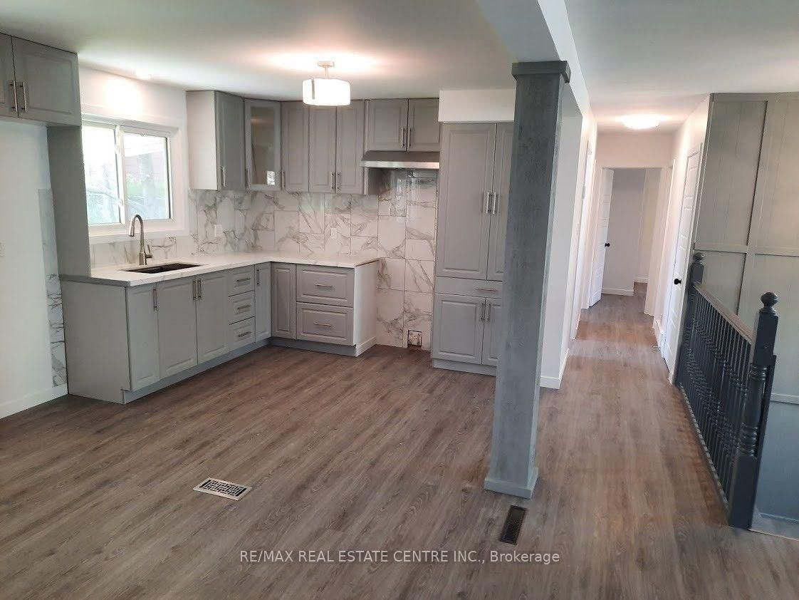 391 Tamarack Drive • Waterloo, ON photo 3