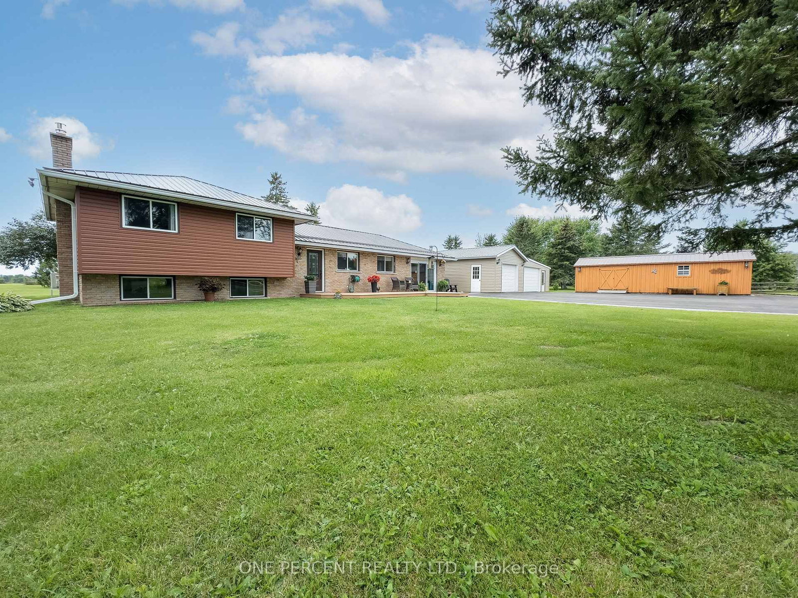 858 Eden Grove Road • Front of Leeds & Seeleys Bay, ON photo 6
