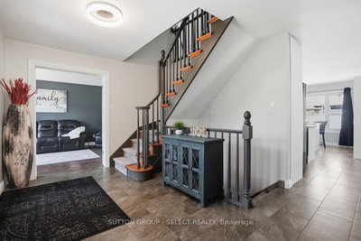 60 Edgevalley Road • London East, ON photo 9