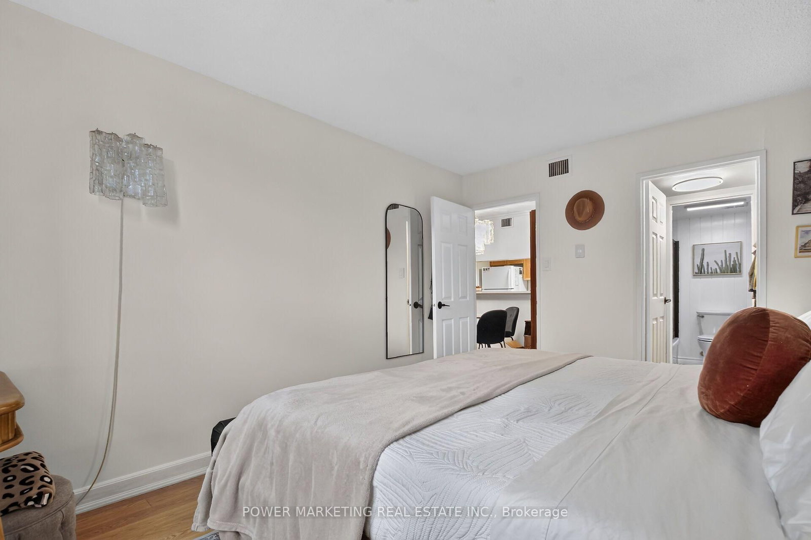 2019 CARLING Avenue • #310 • Ottawa, ON photo 27