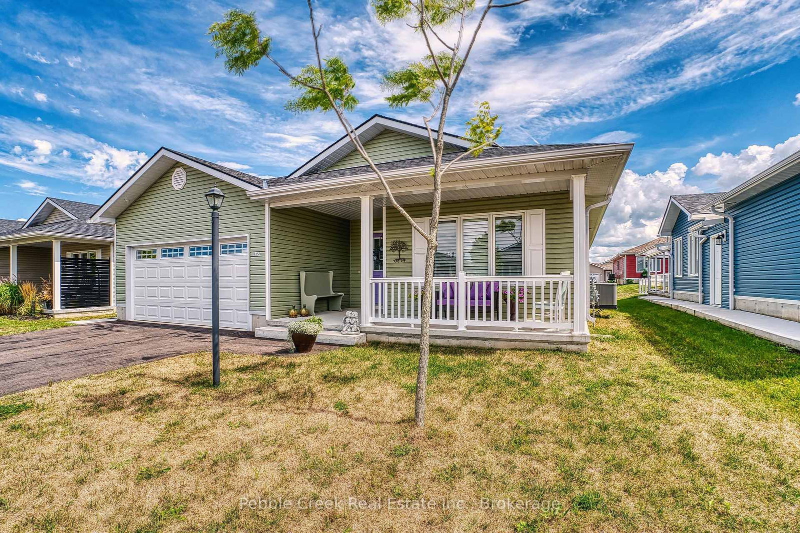 252 Lake Breeze Drive • Ashfield-Colborne-Wawanosh, ON photo 1