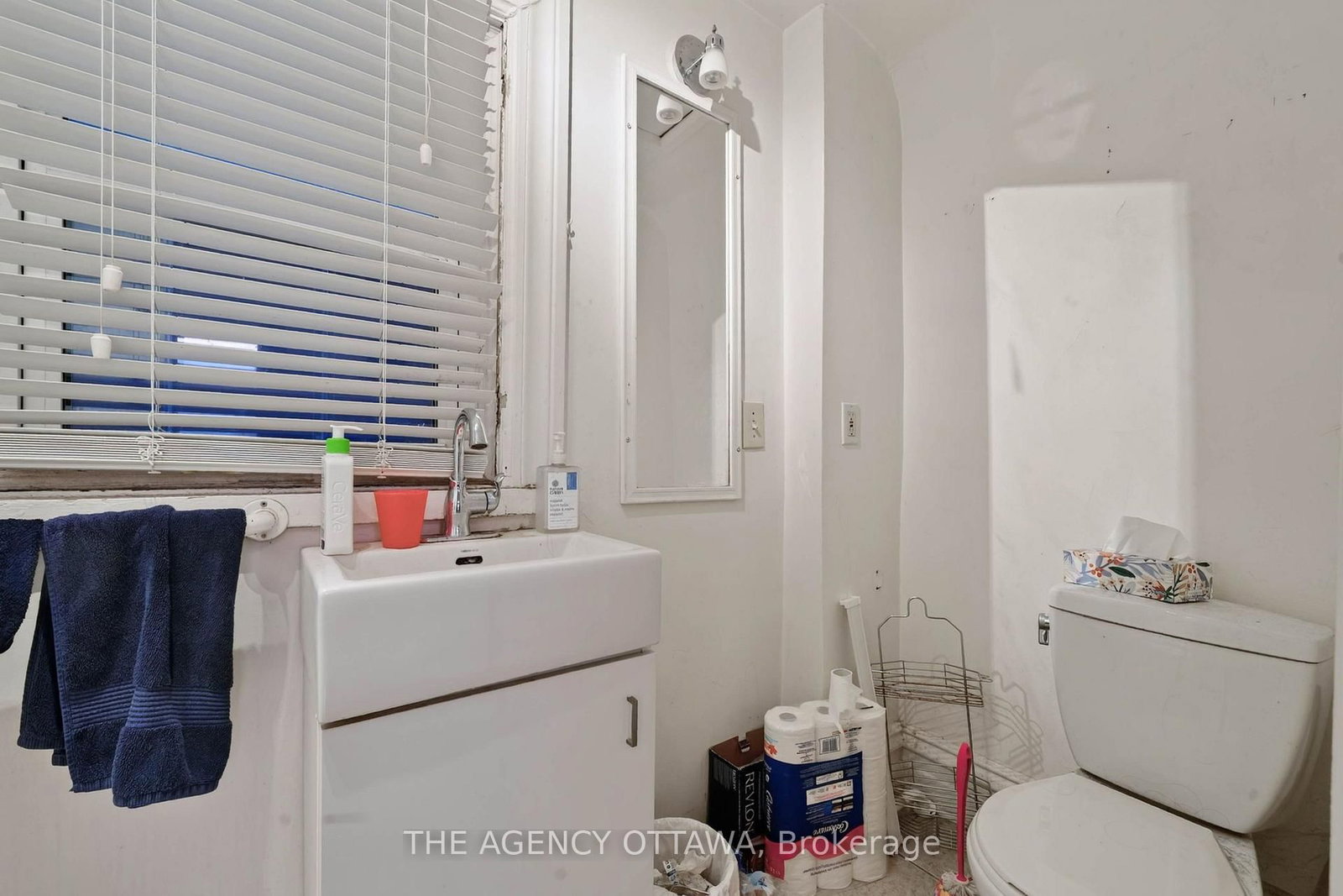 64 Bayswater Avenue • Ottawa, ON photo 18