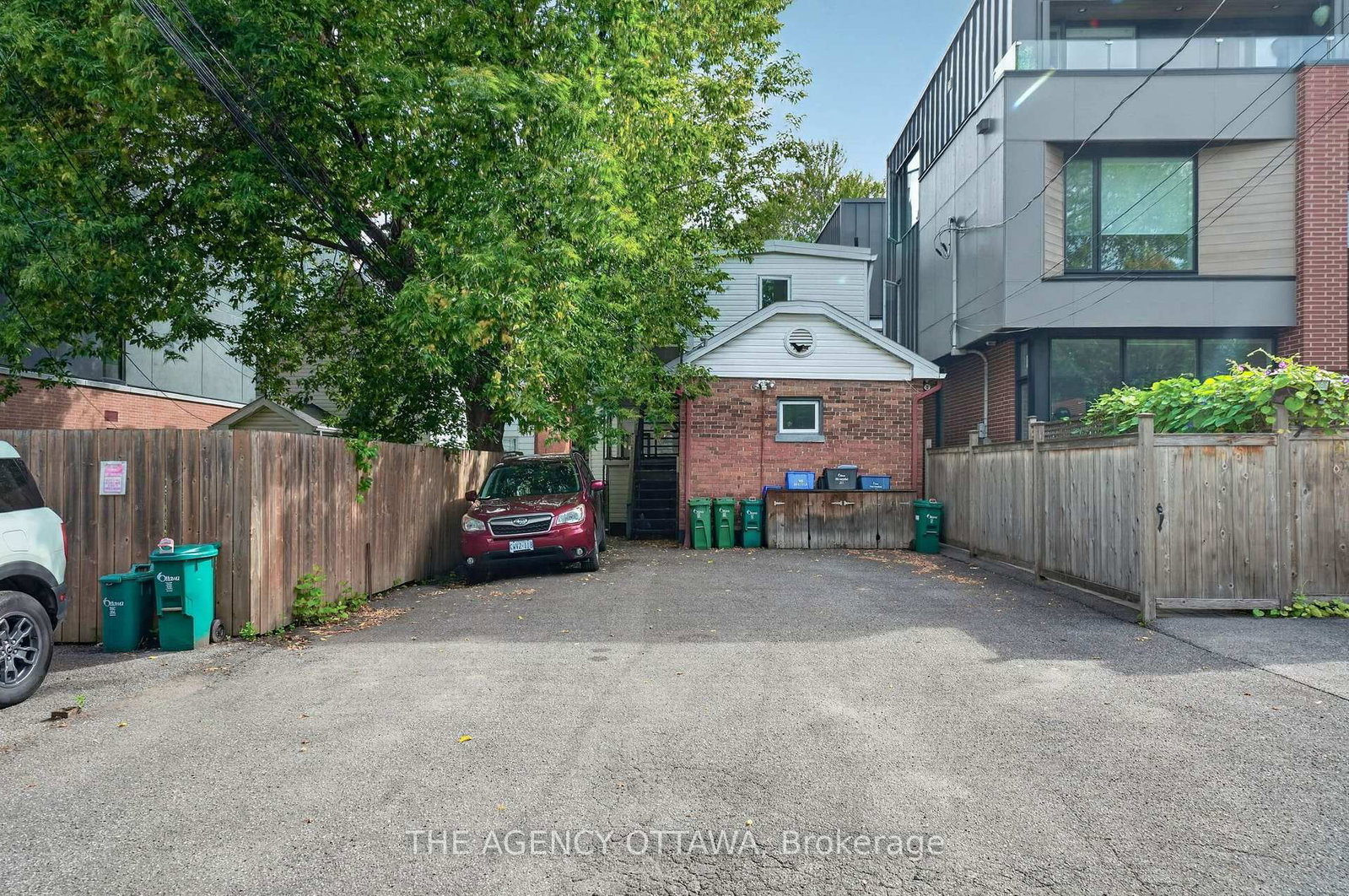 64 Bayswater Avenue • Ottawa, ON photo 5