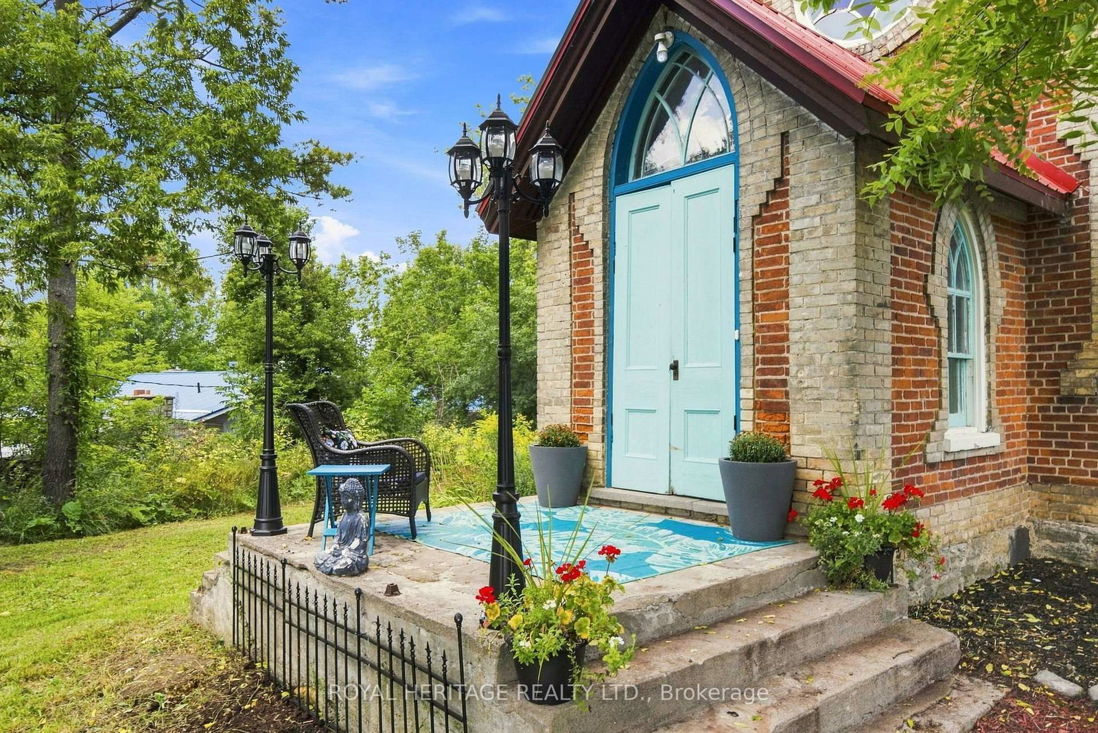 13 Richmond Street E • Kawartha Lakes, ON photo 4