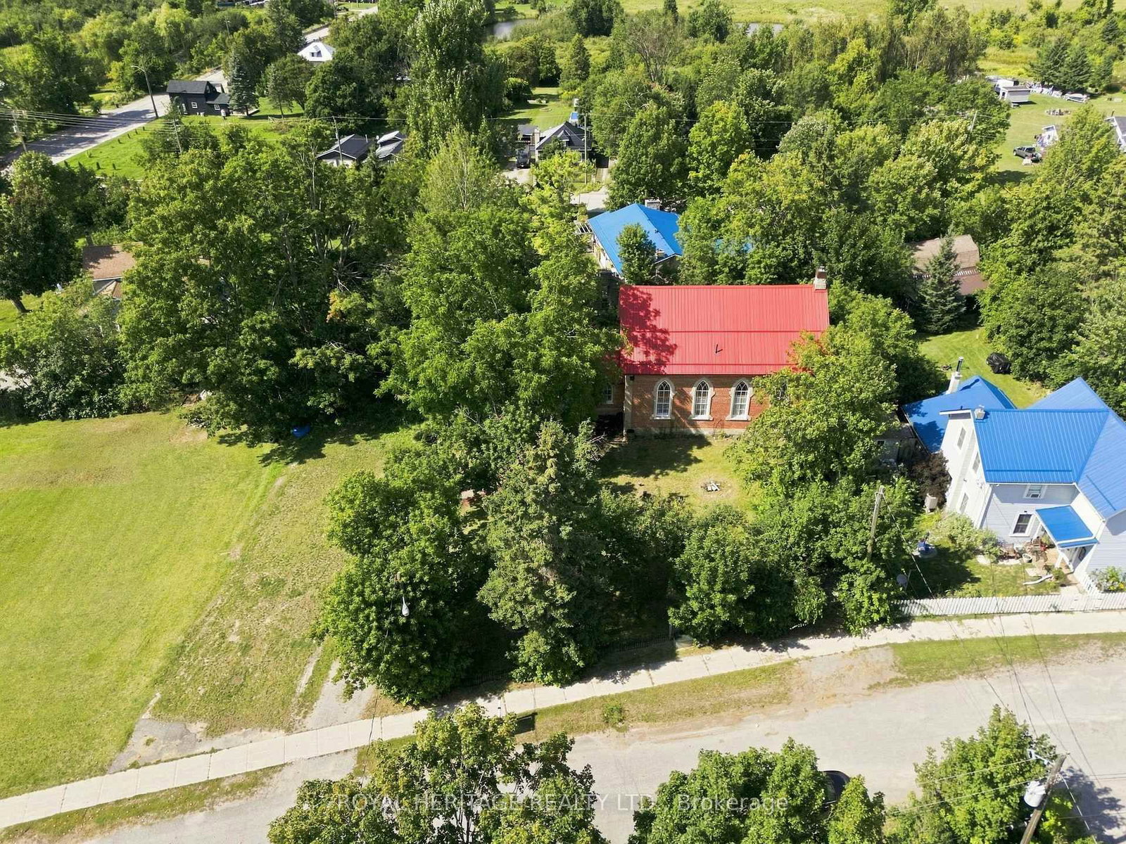 13 Richmond Street E • Kawartha Lakes, ON photo 42