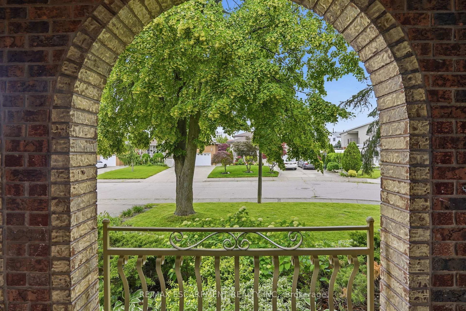 57 NEIL Avenue • Hamilton, ON photo 6