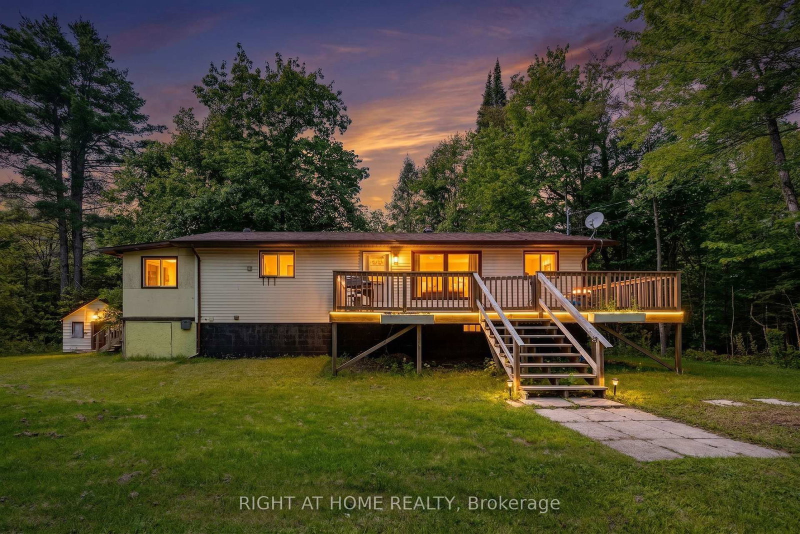 31 Morrison Street • Kawartha Lakes, ON photo 1