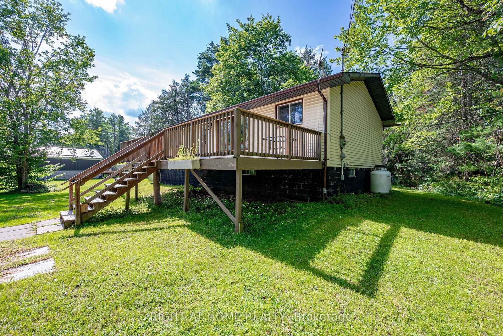 31 Morrison Street • Kawartha Lakes, ON photo 10