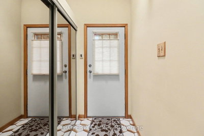 790 Gadwell Court • Orleans, ON photo 4