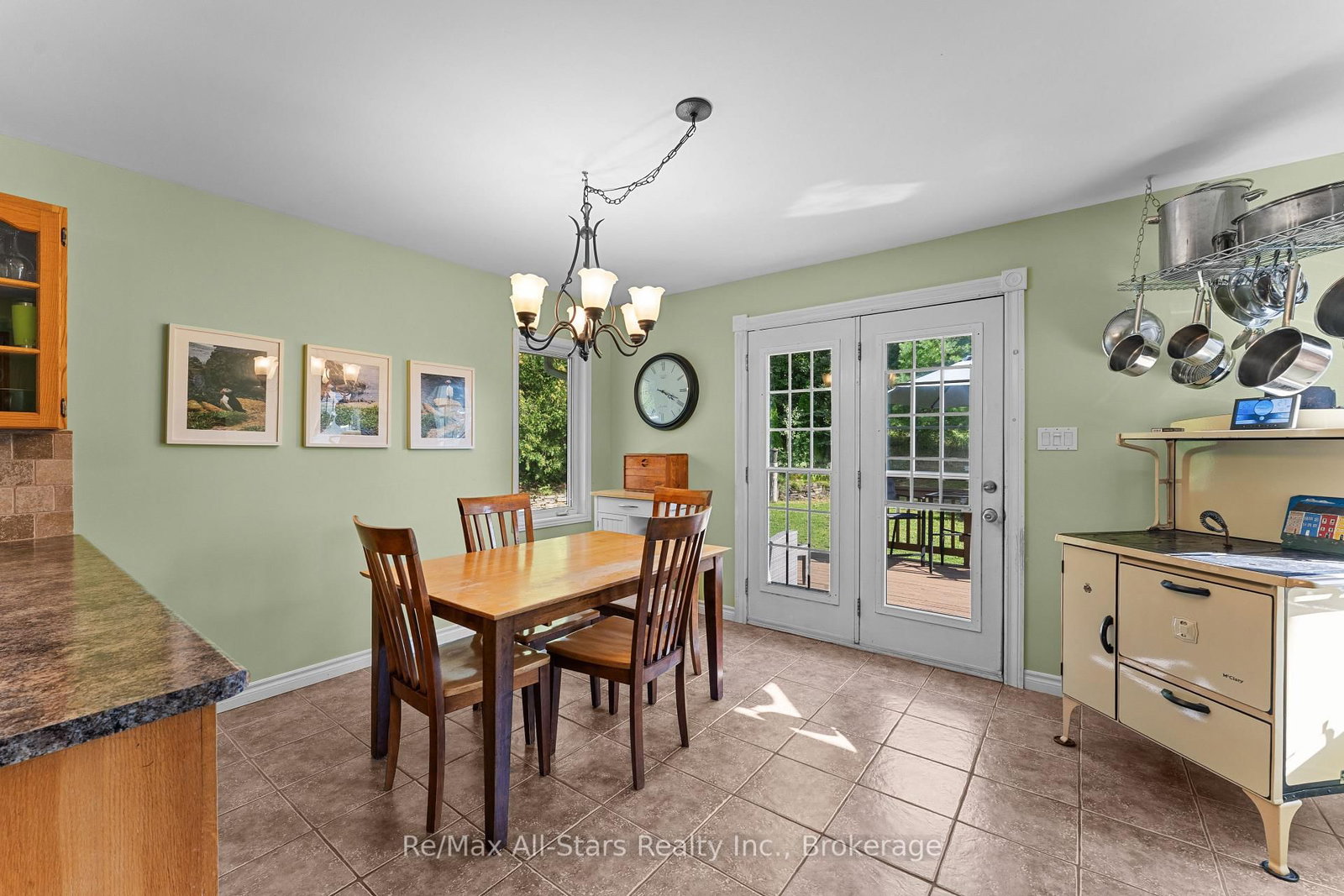 72 Patterson Road • Kawartha Lakes, ON photo 14