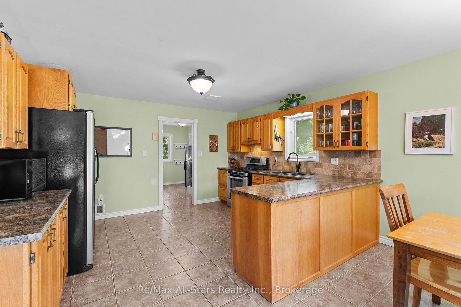 72 Patterson Road • Kawartha Lakes, ON photo 9