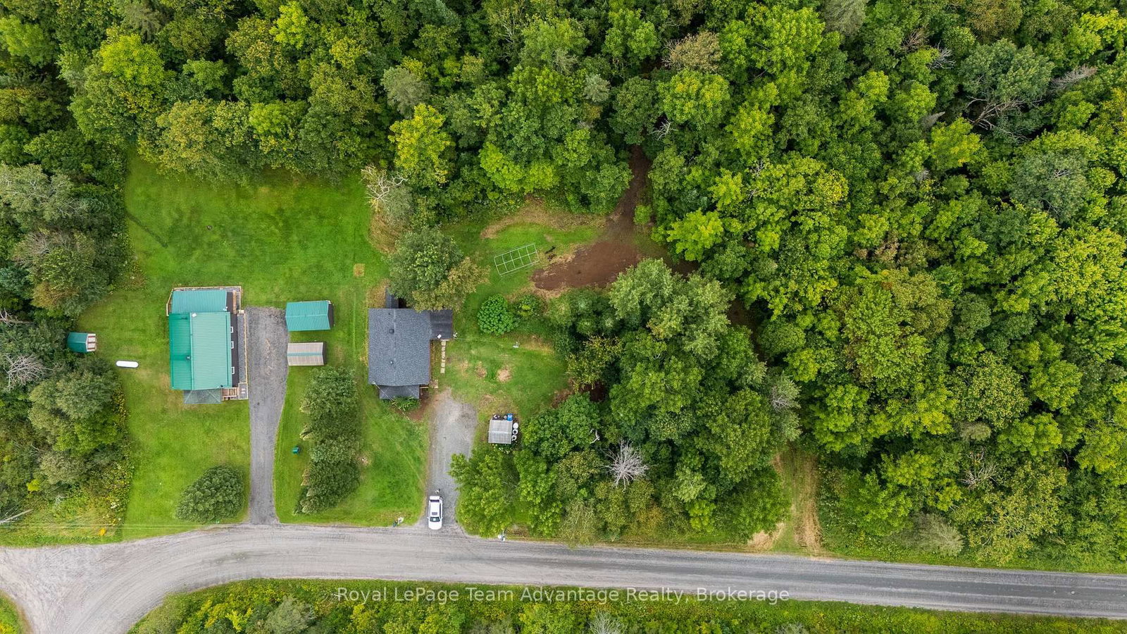 419 Balsam Road • McKellar, ON photo 4