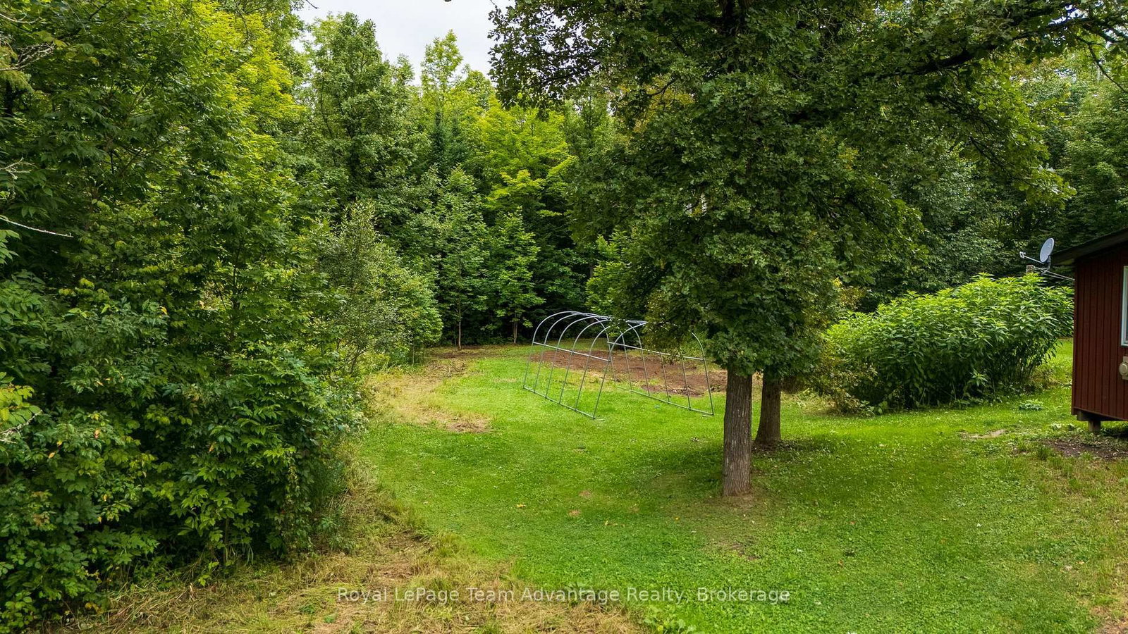 419 Balsam Road • McKellar, ON photo 9