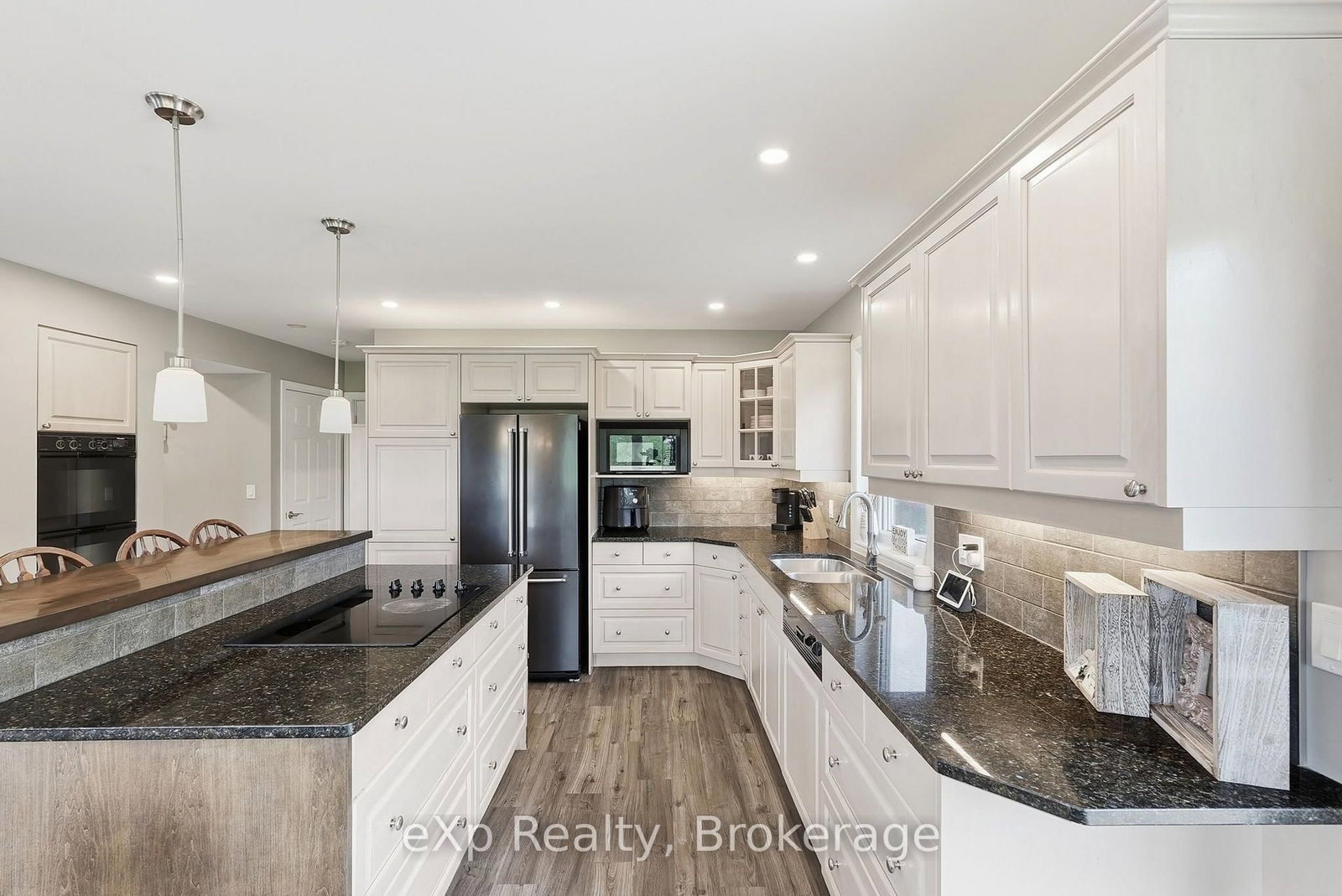 324 David Winkler Parkway • West Grey, ON photo 10