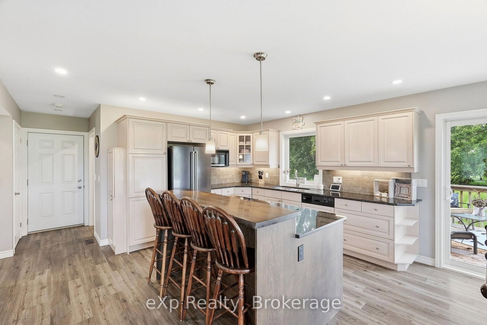 324 David Winkler Parkway • West Grey, ON photo 9