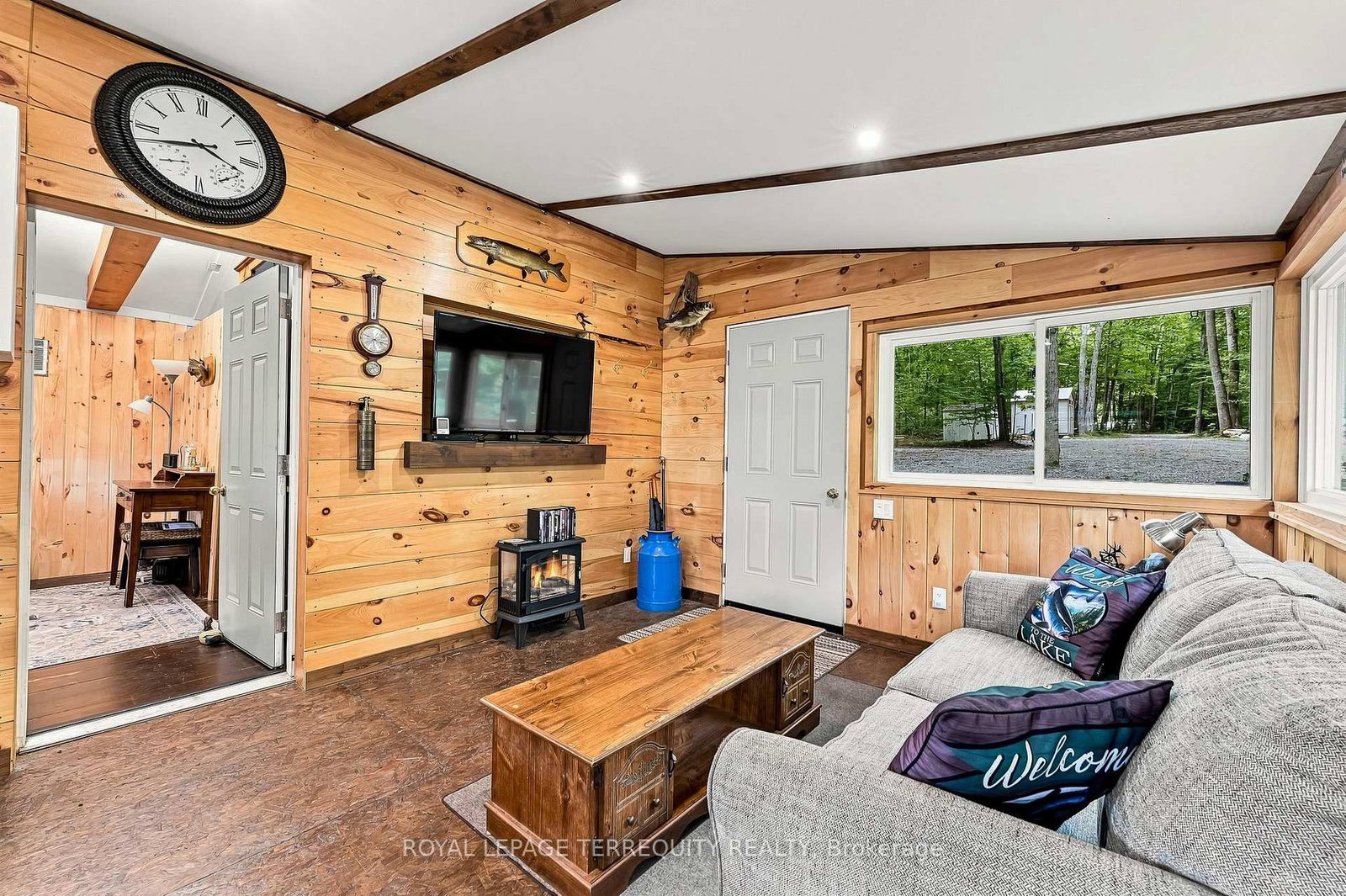 299 Swinburne Lane • Limoges, ON photo 11
