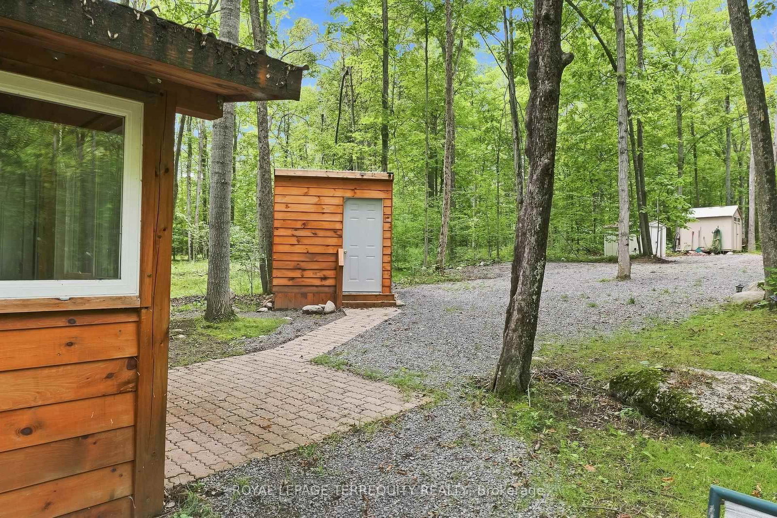 299 Swinburne Lane • Limoges, ON photo 33