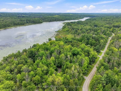 299 Swinburne Lane • Limoges, ON photo 5