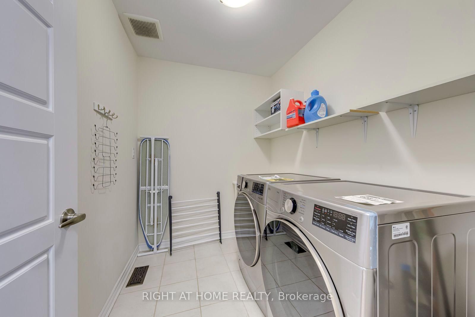 40 Stillwater Crescent • Hamilton, ON photo 30