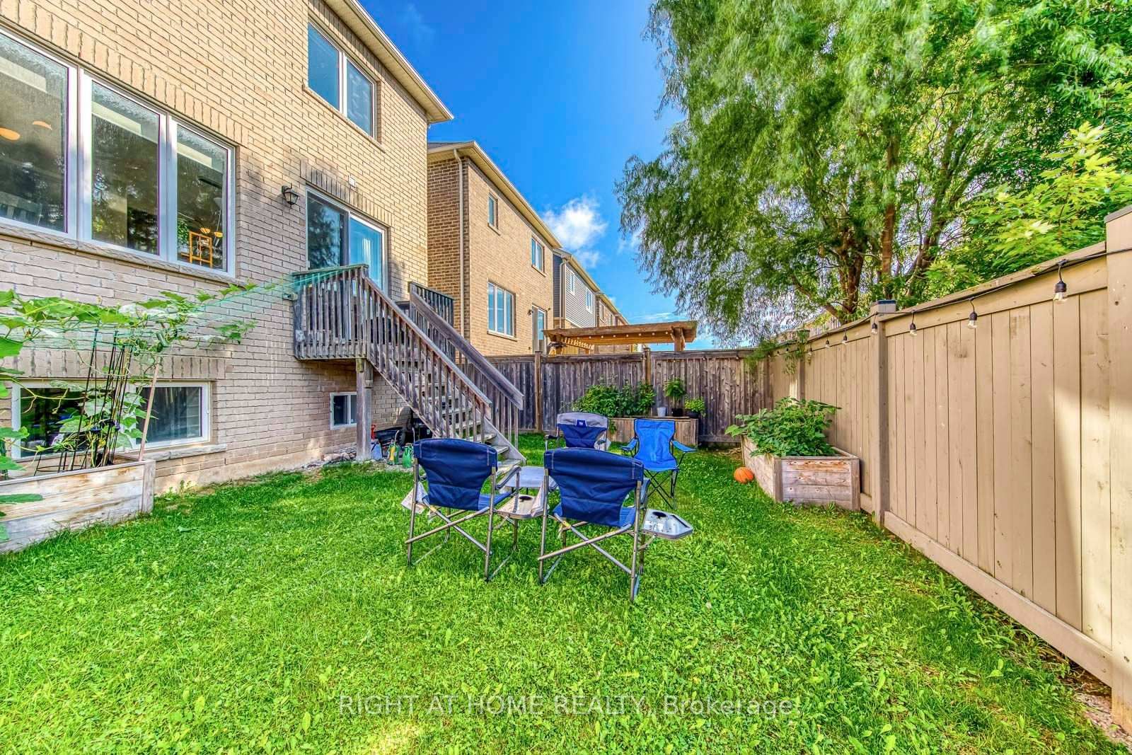 40 Stillwater Crescent • Hamilton, ON photo 40