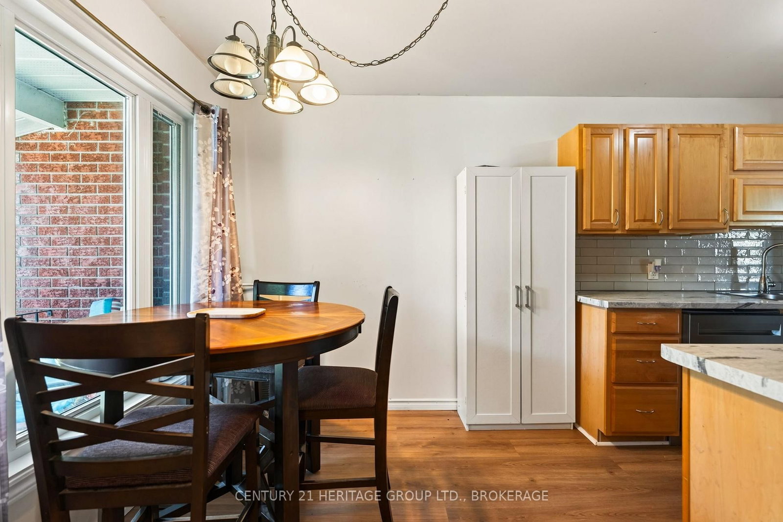944 Warburton Crescent • Kingston, ON photo 11