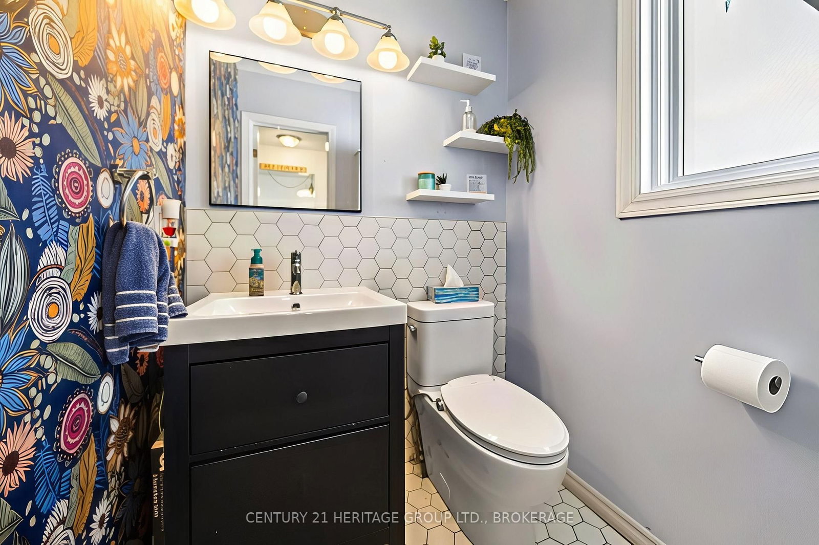 944 Warburton Crescent • Kingston, ON photo 5