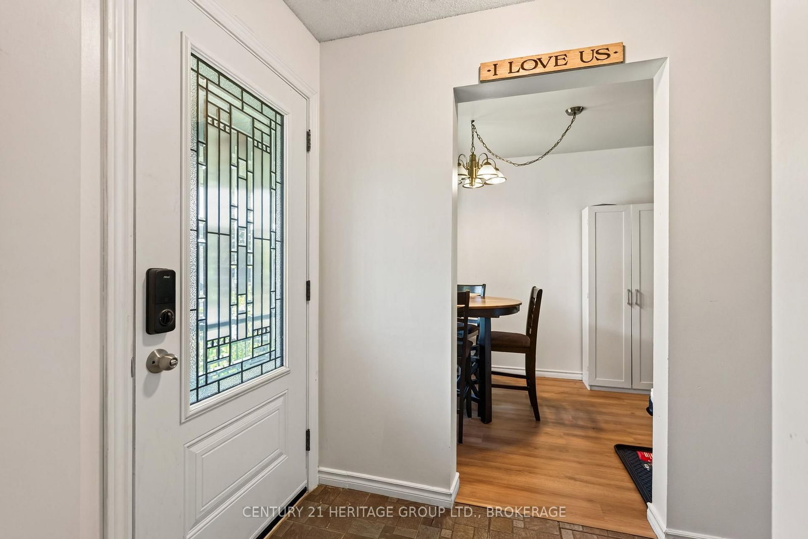 944 Warburton Crescent • Kingston, ON photo 6