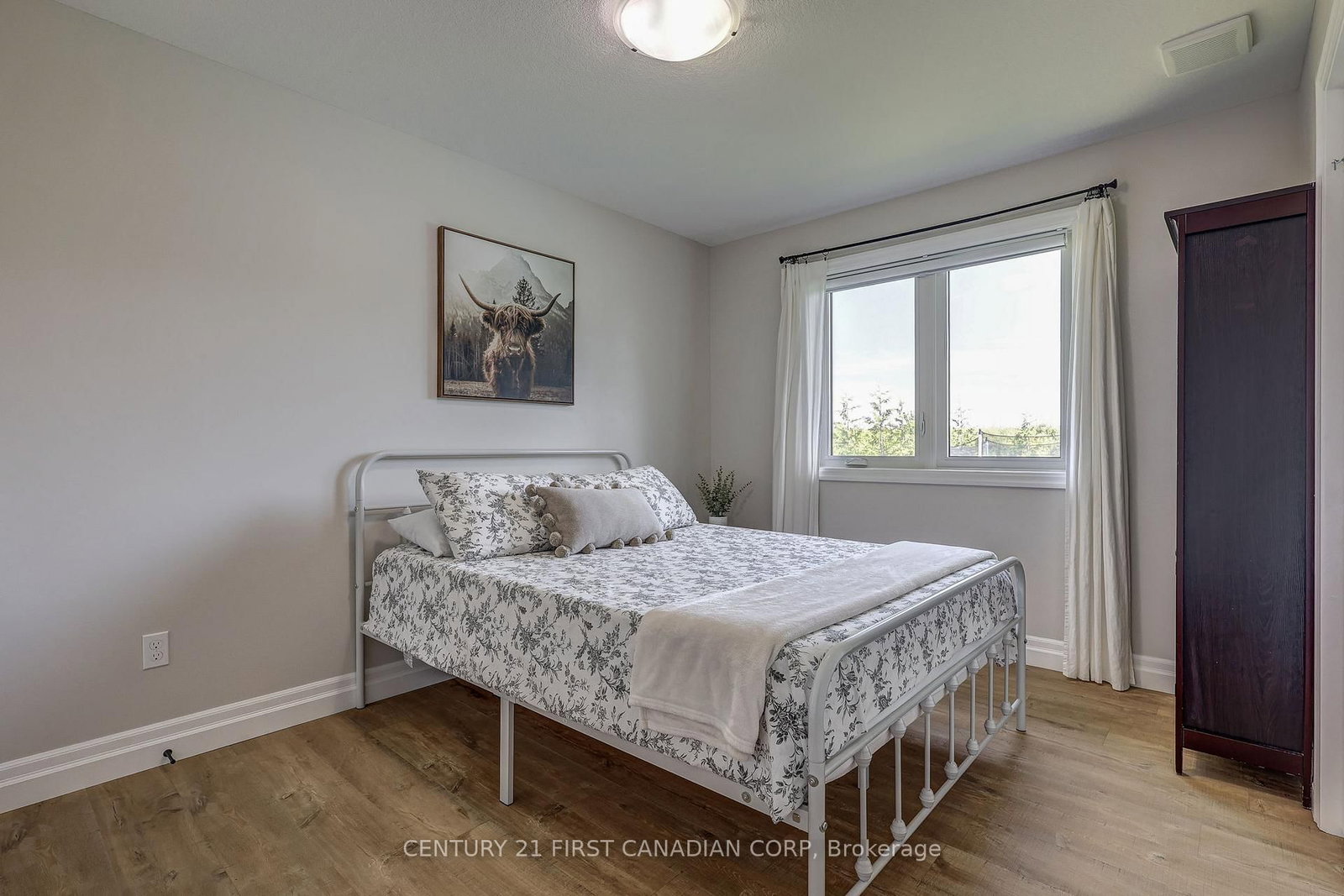 35681 Talbot Line • Southwold, ON photo 20