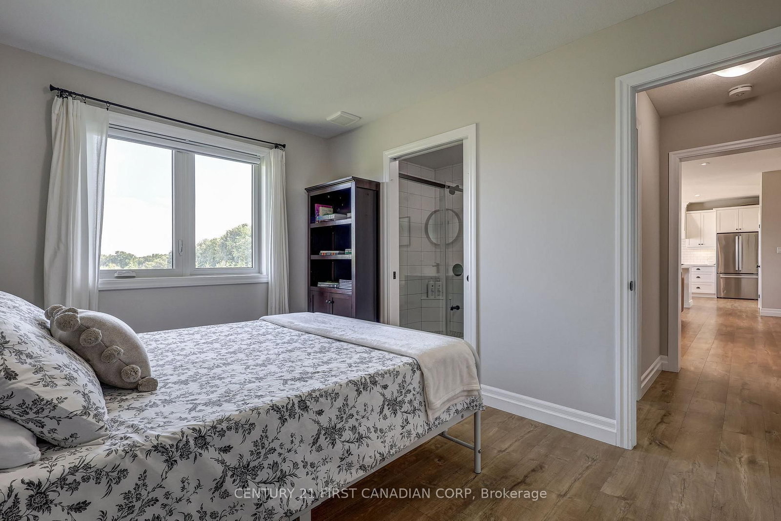35681 Talbot Line • Southwold, ON photo 21
