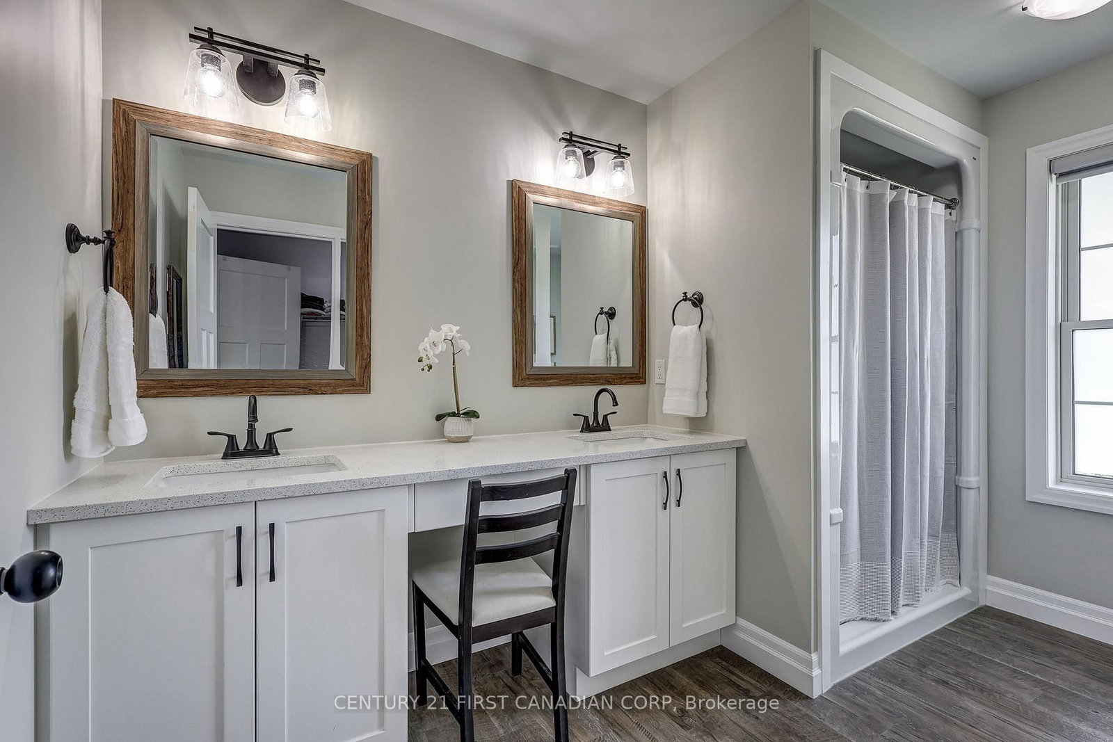 35681 Talbot Line • Southwold, ON photo 28