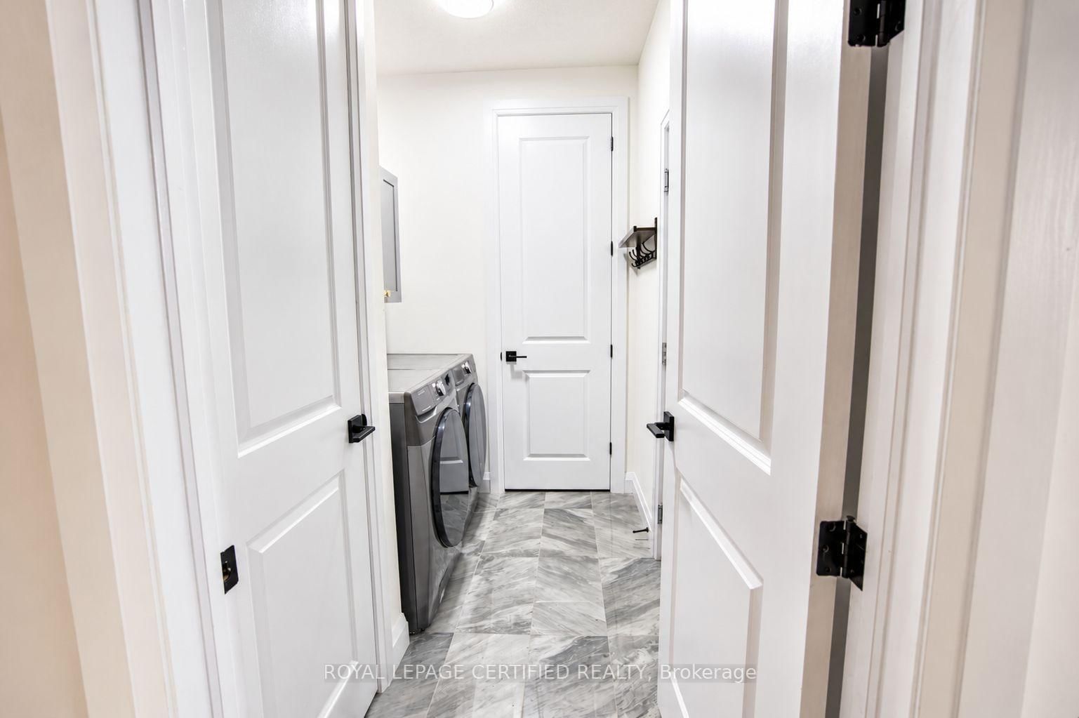 242 Mount Pleasant Street • #10 • Brantford, ON photo 23