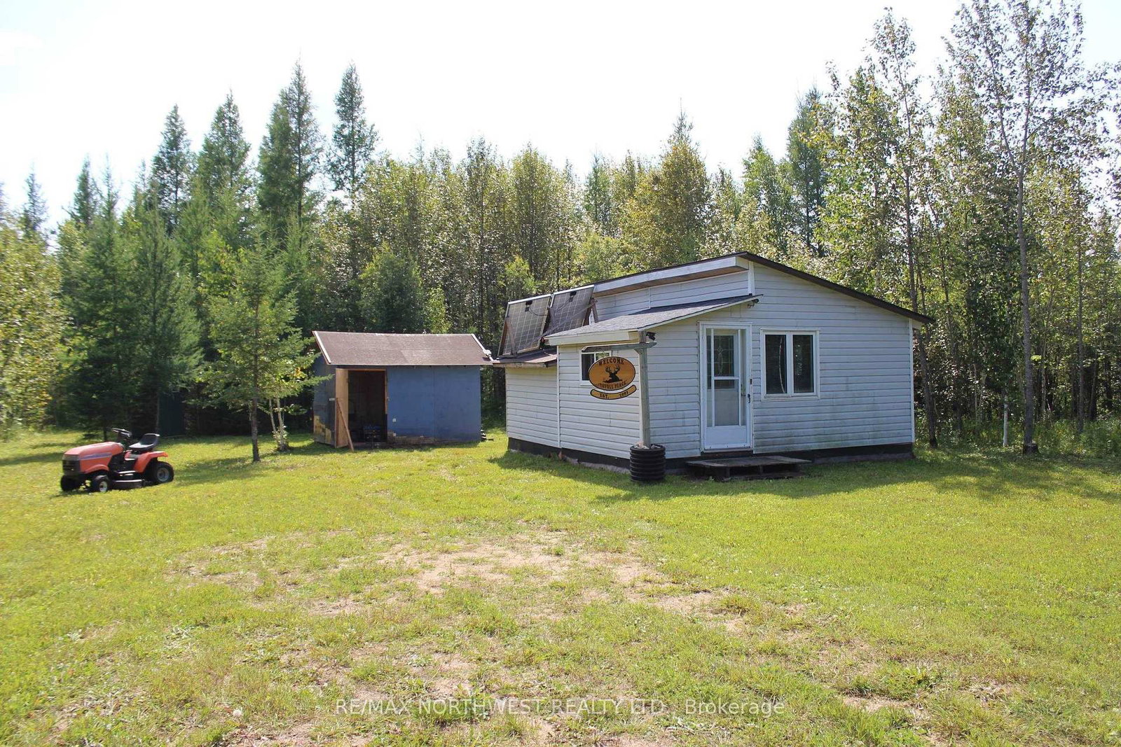 PCL 13496 BLUE RD 2 • Dawson, ON photo 3