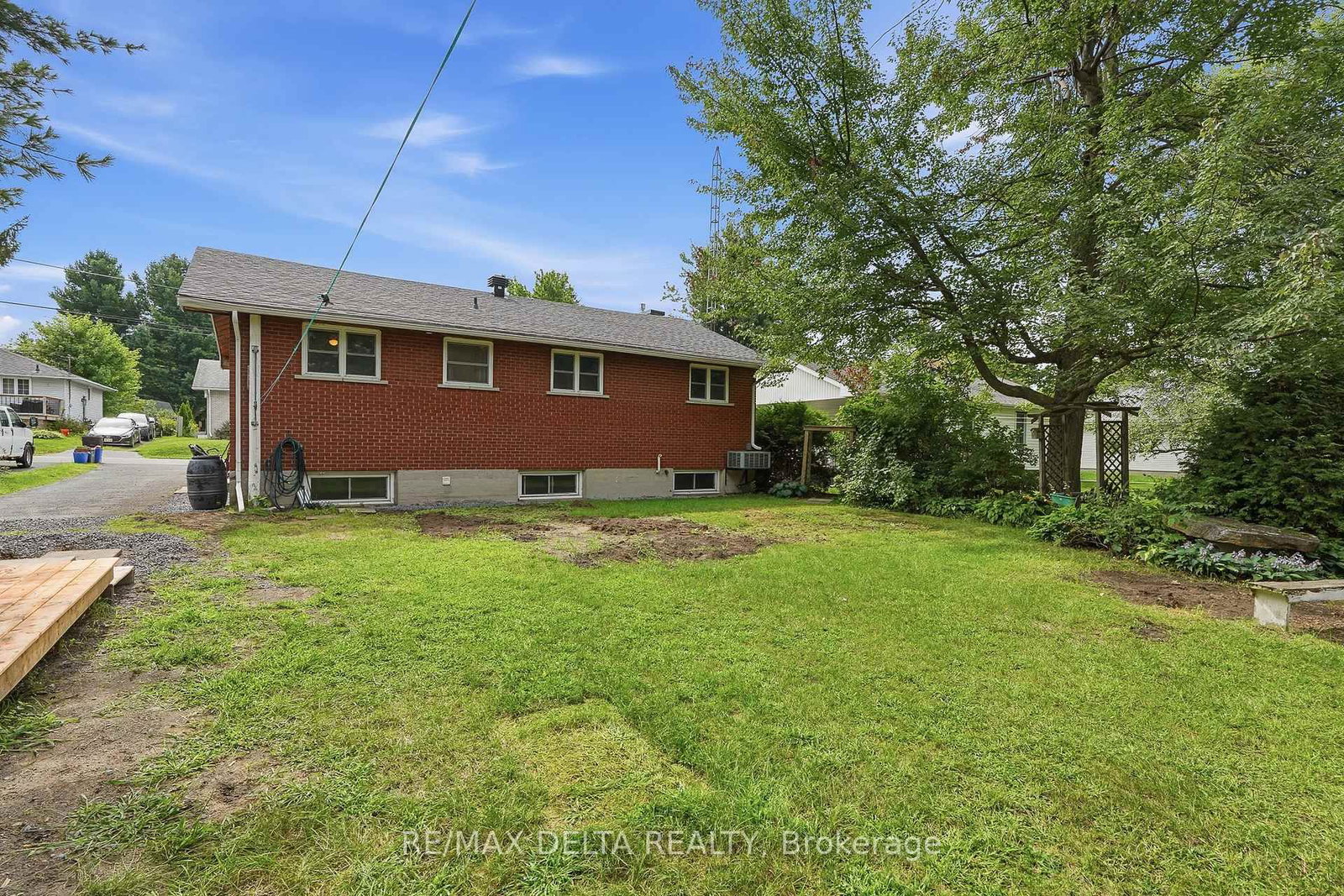 29 Catherine Street E • North Glengarry, ON photo 25