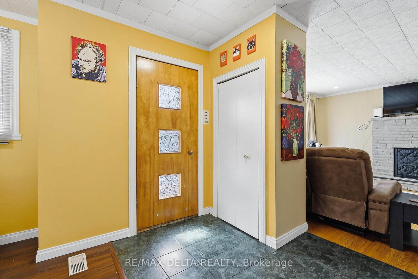 29 Catherine Street E • North Glengarry, ON photo 4
