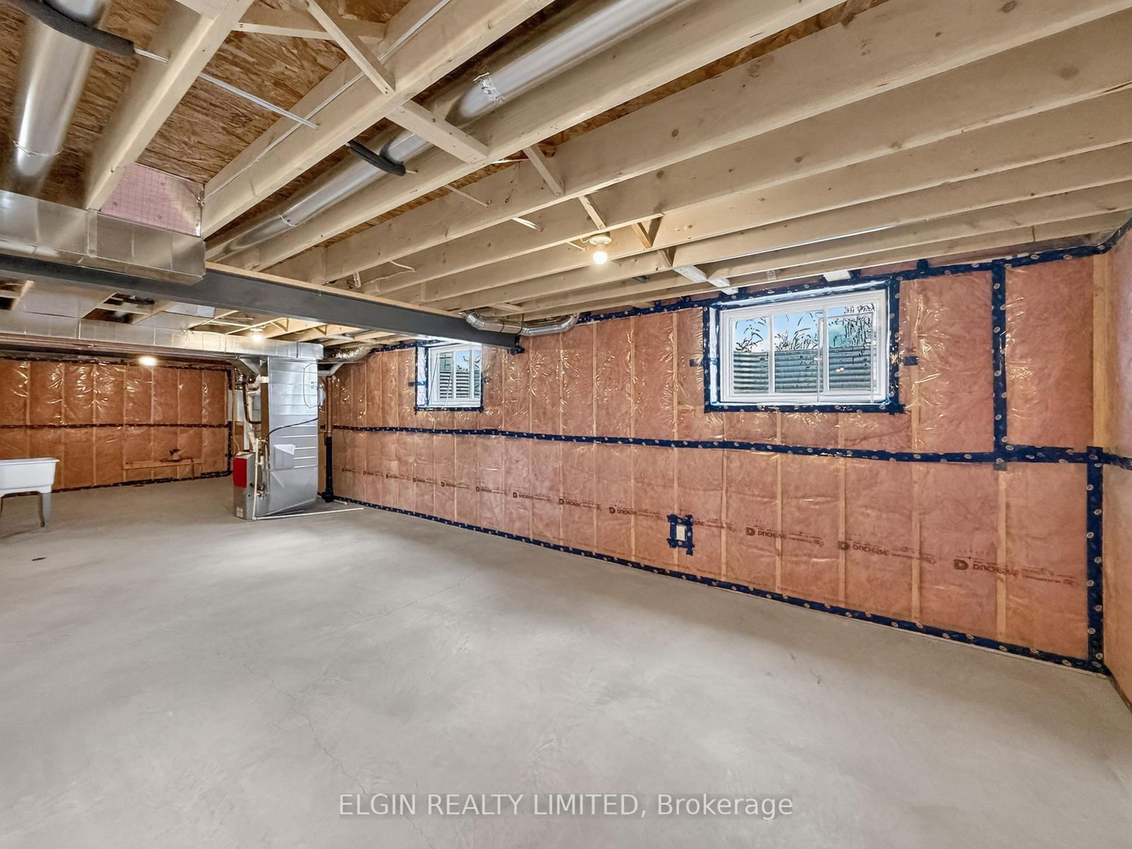 2 Thomas Court • Central Elgin, ON photo 25