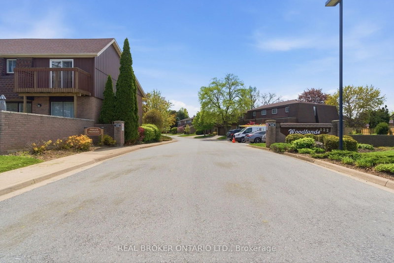 46 - 122 Lakeshore Road