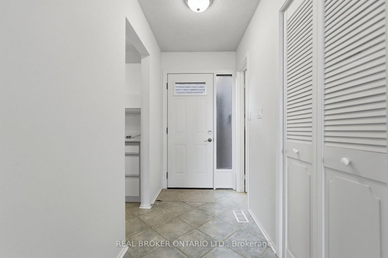 46 - 122 Lakeshore Road