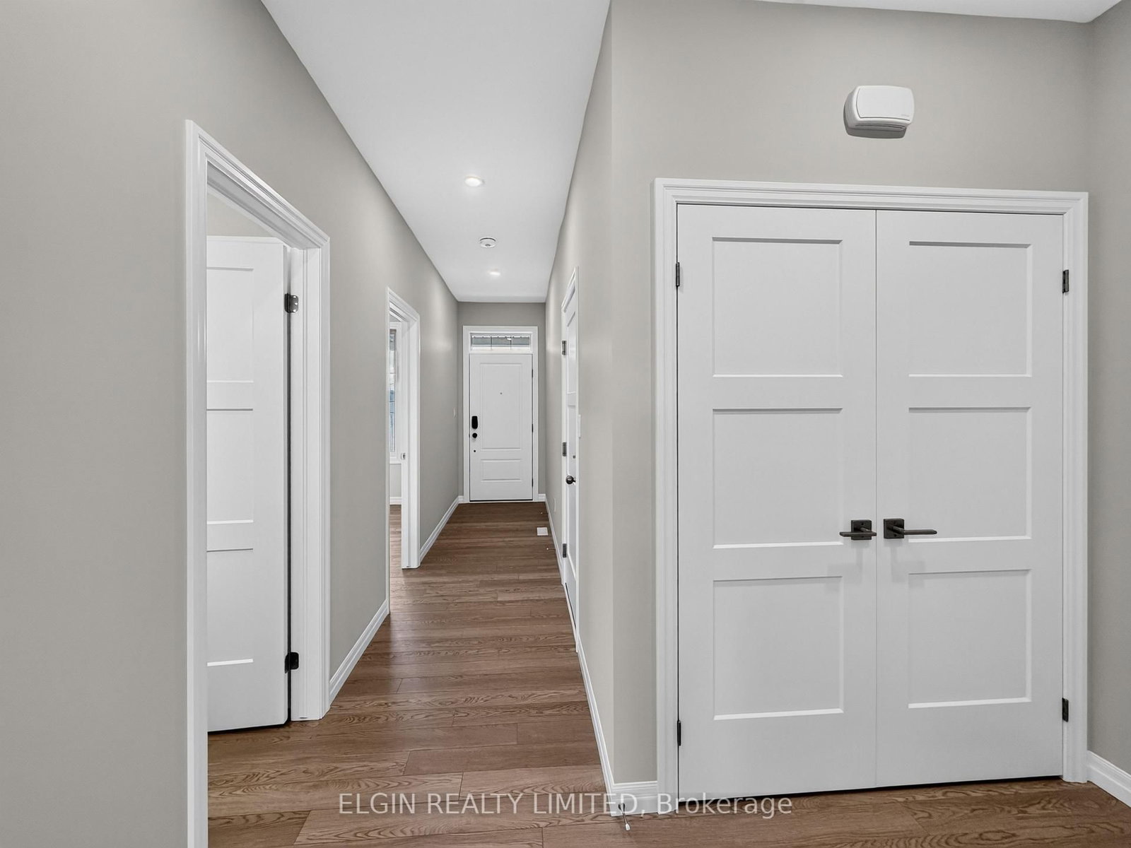 4 Thomas Court • Central Elgin, ON photo 4