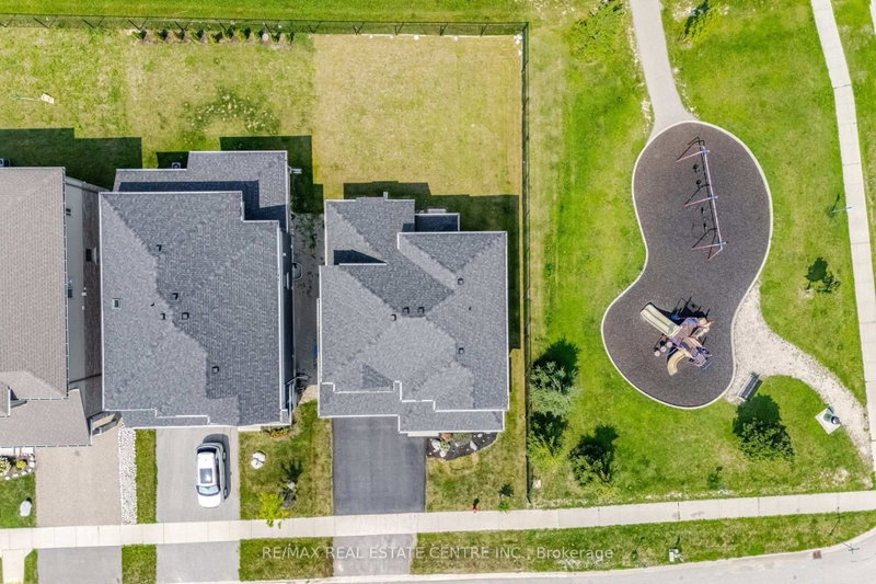 1 Grundy Crescent