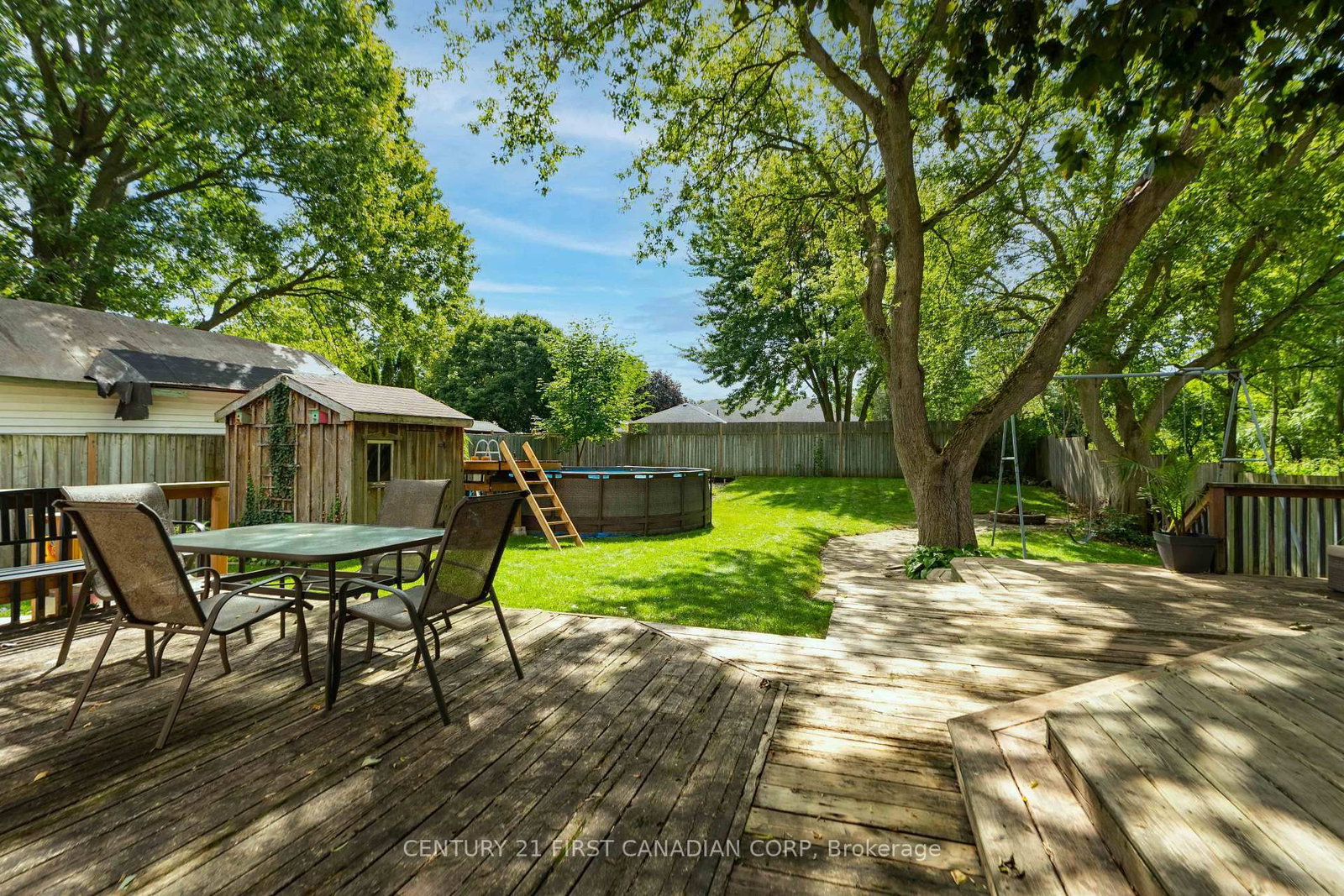 6297 William Street • Lucan Biddulph, ON photo 11