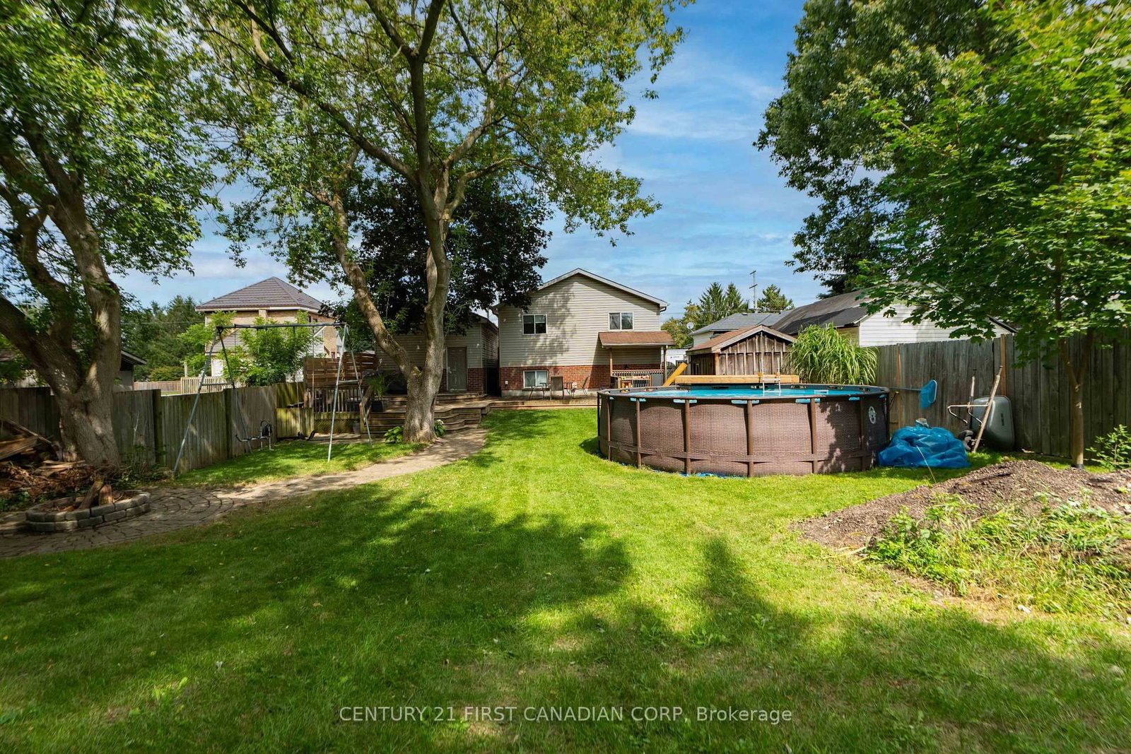 6297 William Street • Lucan Biddulph, ON photo 16
