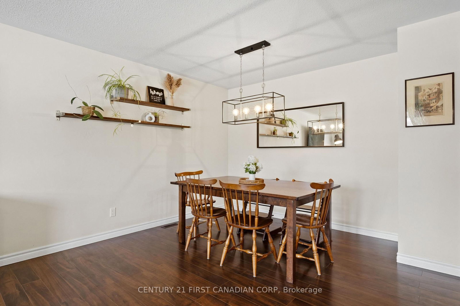 6297 William Street • Lucan Biddulph, ON photo 26